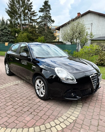 Alfa Romeo Giulietta cena 39500 przebieg: 101670, rok produkcji 2014 z Trzemeszno małe 106